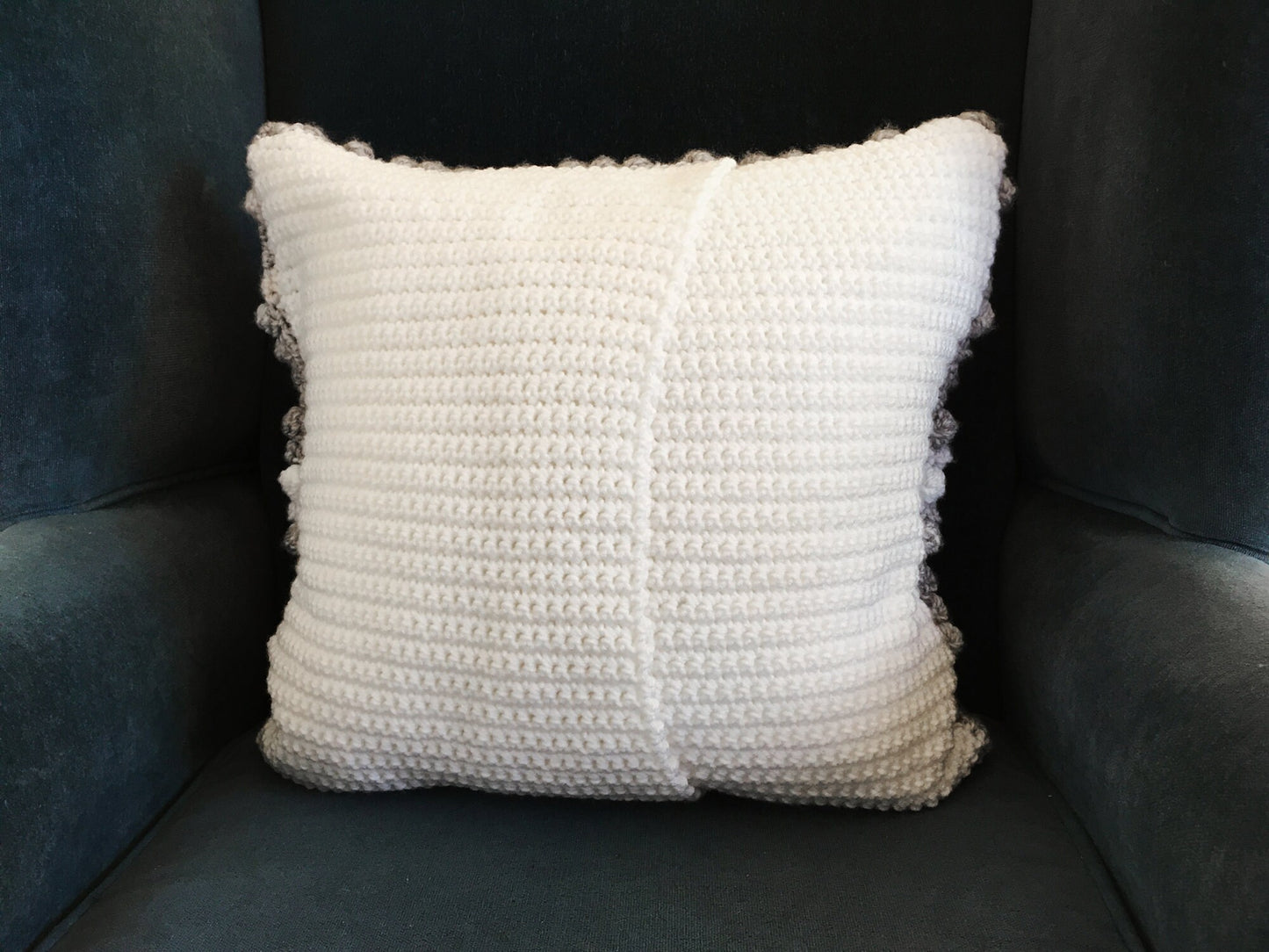Diamond Pillow Cover | Crochet Pattern