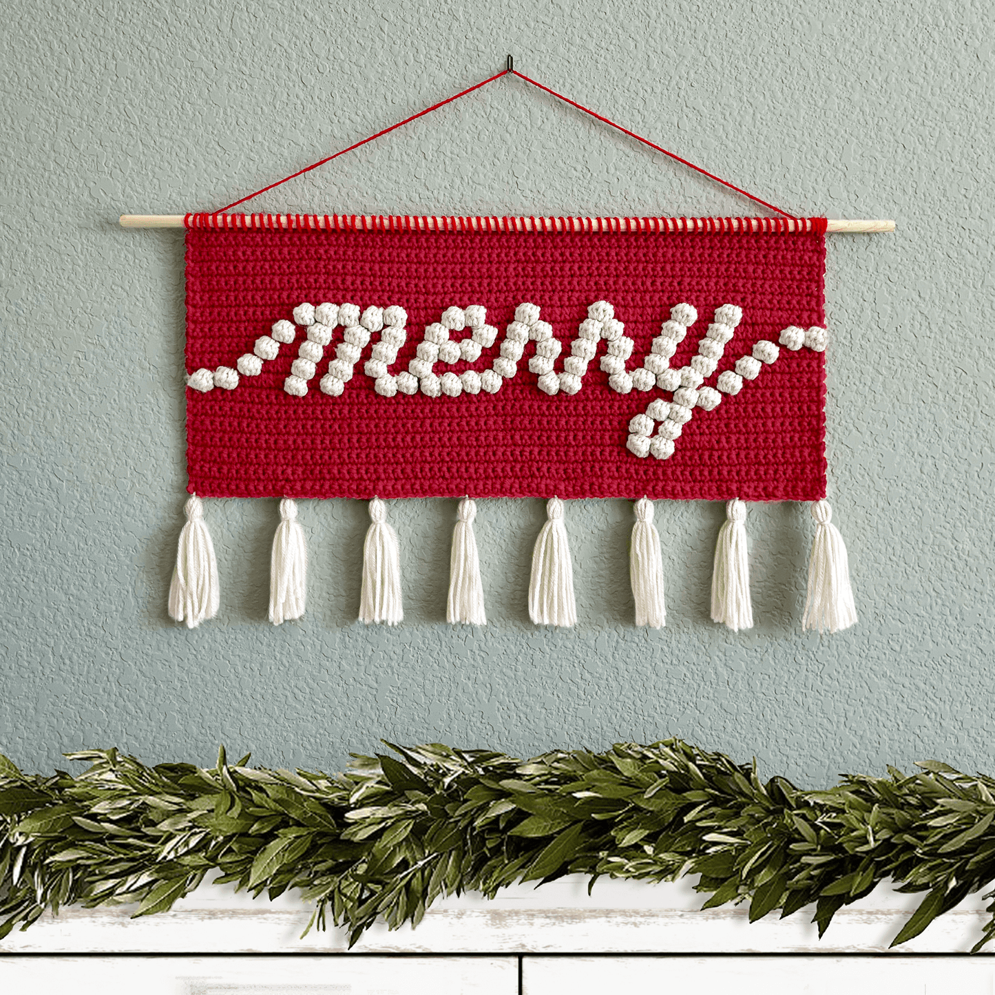 Merry Wall Hanging | Crochet Pattern